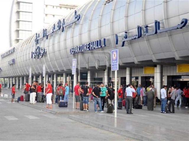 سلطات المطار القبض علي 18 هاربا من تنفيذ أحكام قضائية