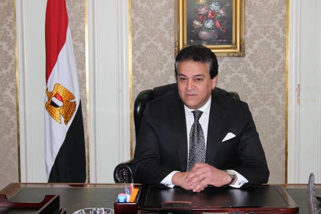 خالد عبد الغفار وزير التعليم العالي والبحث العلمي 