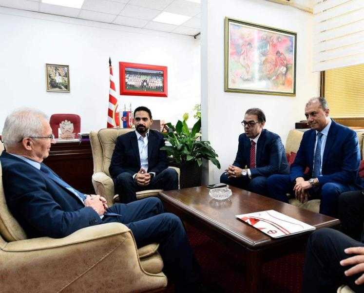 سكرتير عام نادي الزهور يجتمع مع القائم بالأعمال بالإنابة لسفارة مصر في صربيا ورئيس نادي ريد ستار الصربي لبحث سبل التعاون