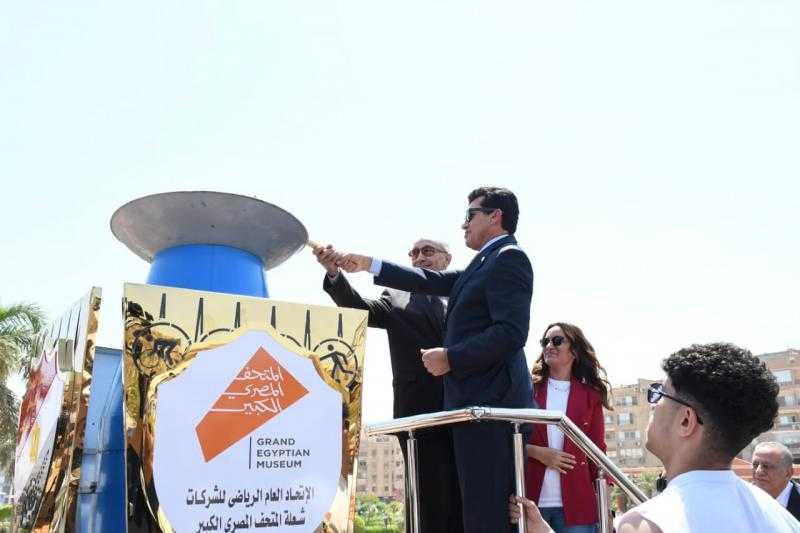 محمد هارون : إطلاق الشعلة تحت رعاية مجلس الوزراء تجسد رؤية الدولة لدعم الرياضة