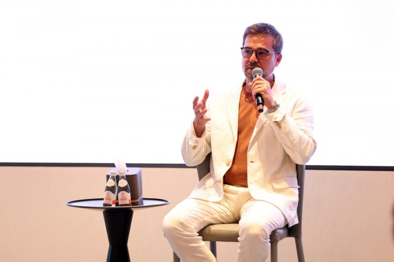 جريدة جماهير