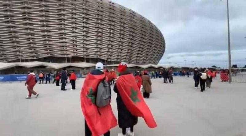 توافد الجماهير المغربية على ملعب مباراة المغرب وجزر القمر بالرباط
