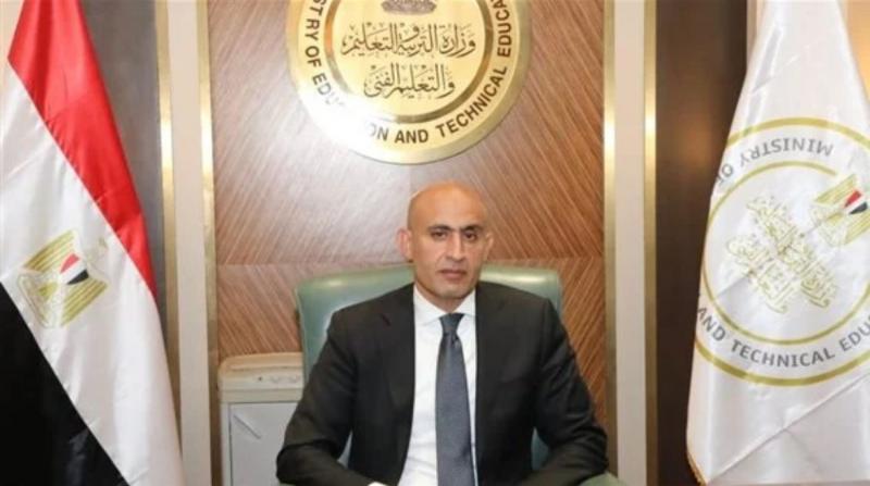 محمد عبد اللطيف، وزير التربية والتعليم والتعليم الفني