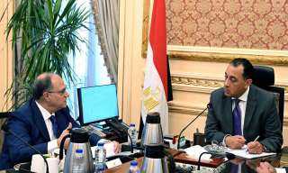 مدبولي يتابع ملفات هيئة الدواء ويشيد بإنجاز مصر في تقييم منظمة الصحة... مدبولي يتابع ملفات هيئة الدواء ويشيد بإنجاز مصر في تقييم منظمة الصحة العالمية