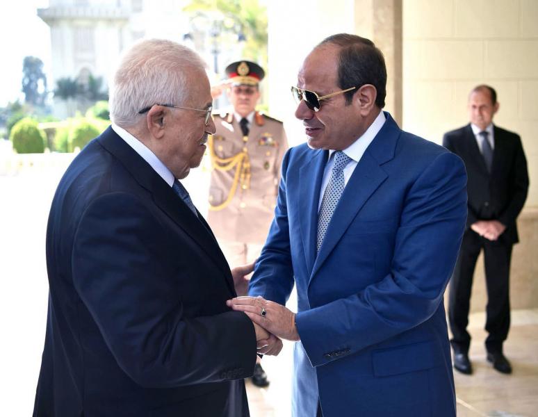 الرئيس السيسي ونظيره الفلسطيني