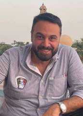 من جلسة رؤية طفل إلى قفص الاتهام