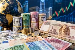 أسعار العملات اليوم مقابل الجنيه المصري.. استقرار نسبي وتباين في أسعار الشراء والبيع