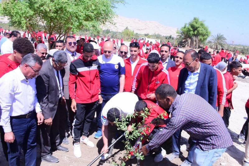 عمل تطوعي بجامعة سوهاج