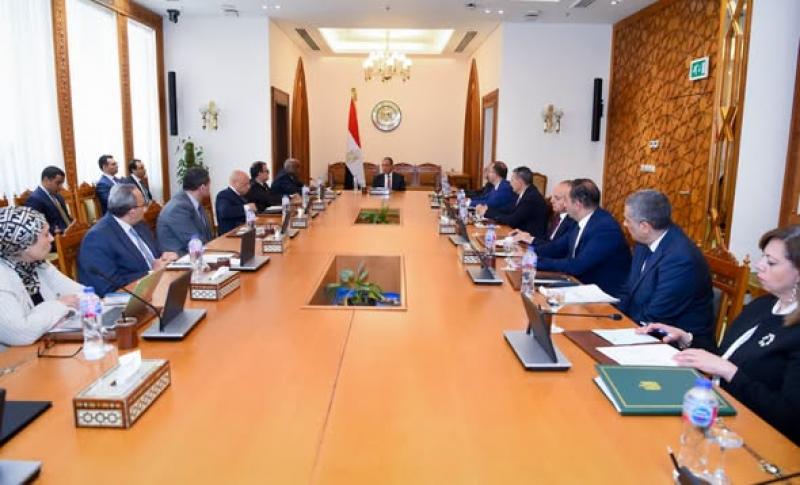 الدكتور بدر عبد العاطي
