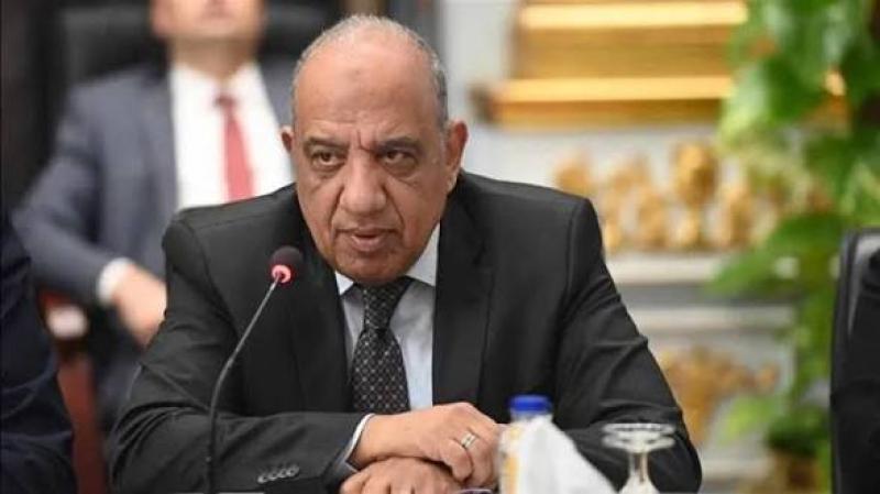 وزير الكهرباء
