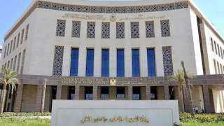 التعليم تحسم الجدل بشأن تقسيم السنة الدراسية لـ4 فصول.. إيه الحقيقة؟