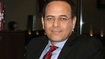 الفنان ممدوح عبد العليم
