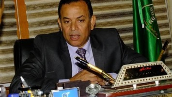 mk,.
