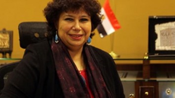 الدكتورة إيناس عبدالدايم وزيرة الثقافة 