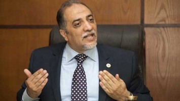 الدكتور عبد الهادى القصبى 