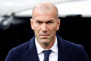 زين الدين زيدان المدير الفنى لفريق ريال مدريد