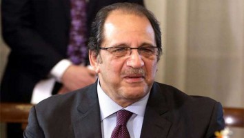 اللواء عباس كامل